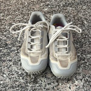 Nike Women's Cream and Gray Shoes